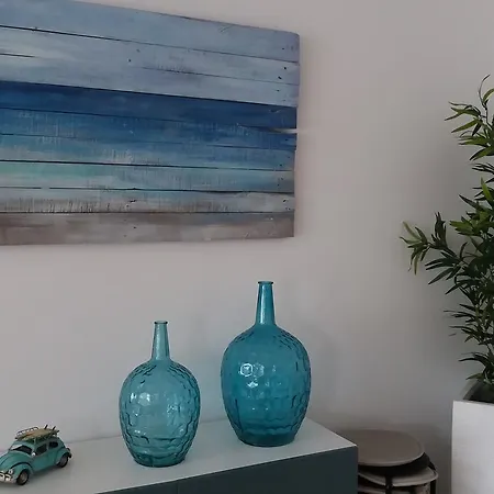 West House Peniche Surf Retreat * 费雷尔